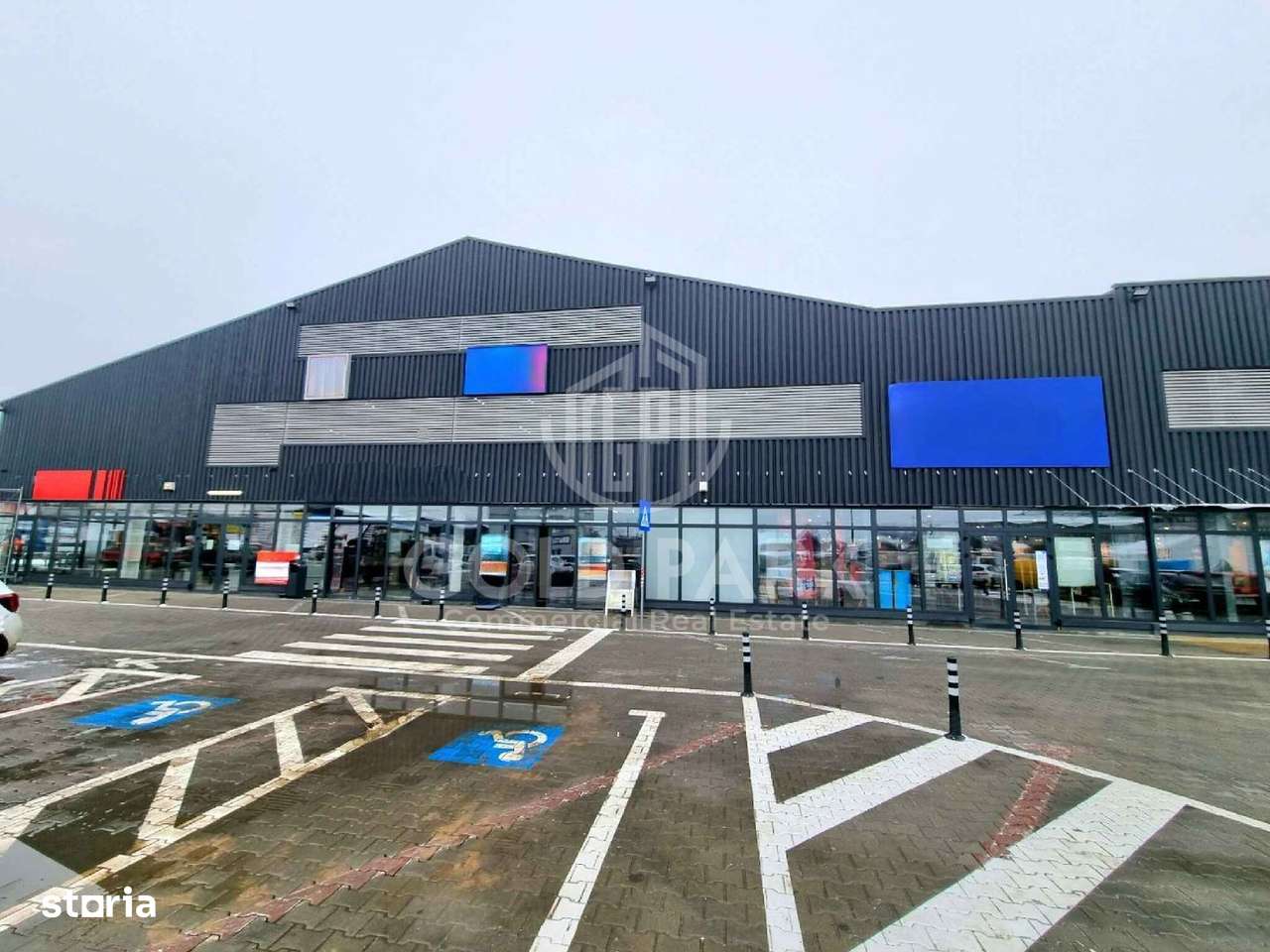 Spatiu Comercial in Centru Comercial - Zona Traian Vuia - Parcare - Imagine principală: 4/20