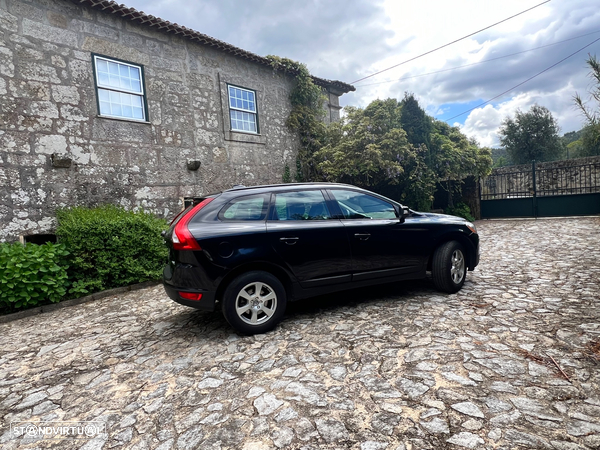 Volvo XC 60 - 4