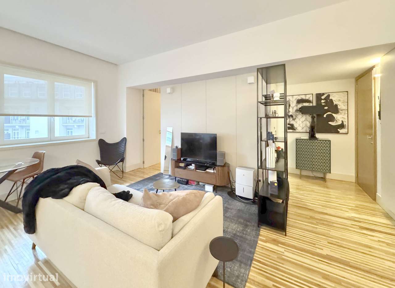 T1 moderno com arrecadação e localização central - Grande imagem: 4/18