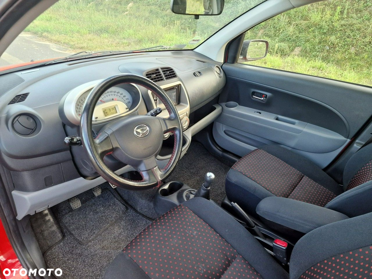 Daihatsu Sirion - 8