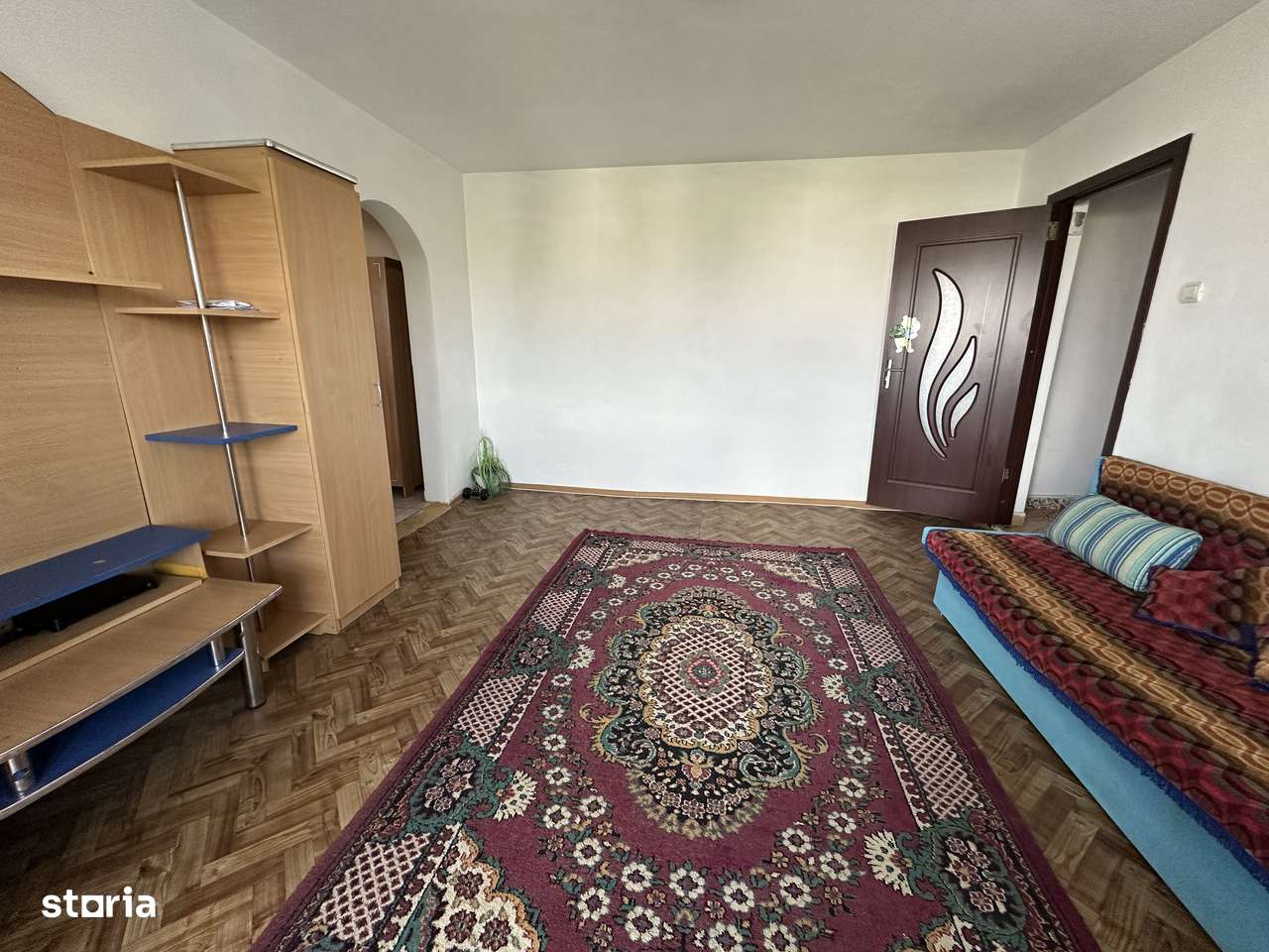 Apartament 2 camere 54 mp, cu imbunatatiri - Zona Scoala nr. 14 - Imagine principală: 2/9