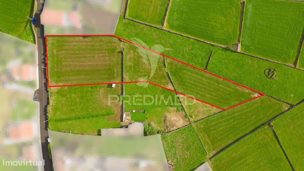 Terreno Urbano à Venda – Santa Cruz, Praia da Vitória, Ilha Terceira - Grande imagem: 2/7