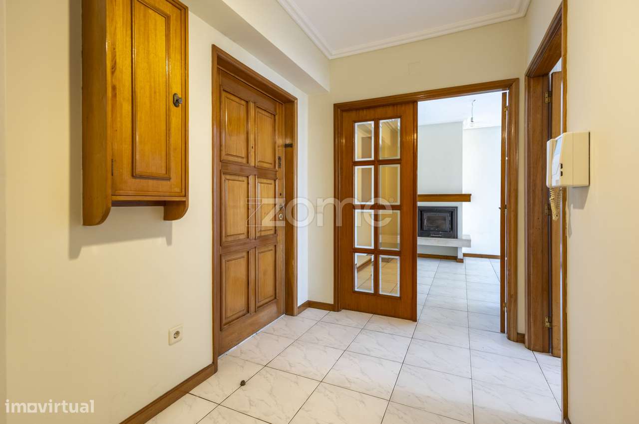 Apartamento T2 em Nogueira - Maia - Grande imagem: 2/20