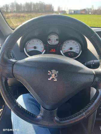 Peugeot 207 1.6 Turbo Sport - 14