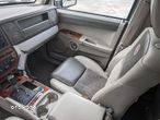 Jeep Commander 3.0 CRD Overland - 8