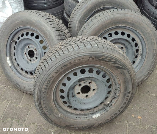 Felgi koła opony 16 Renault Nissan 5x114,3 ET32 6,5J 215/65 19r 7,5mm - 1