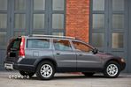 Volvo XC 70 2.4D5 AWD Momentum - 16