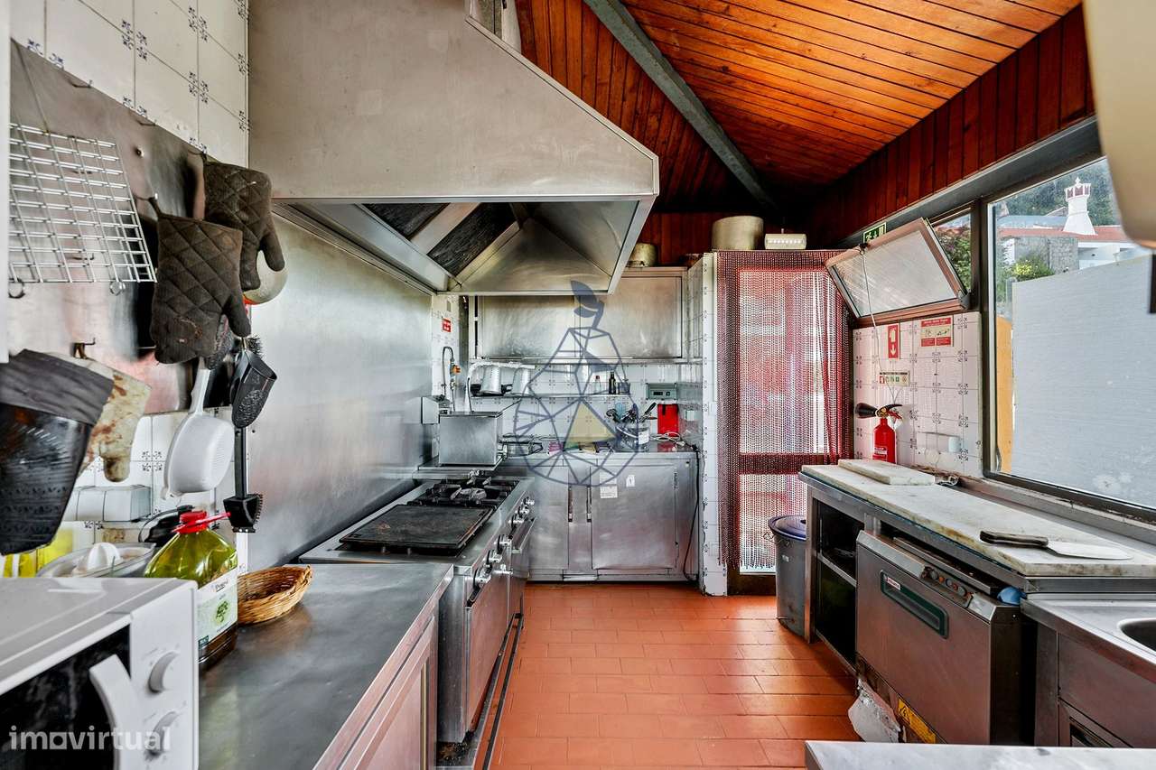 Restaurante e Pizzaria para trespasse em Monchique-26