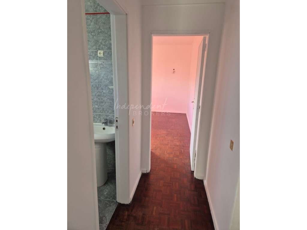 Apartamento T3 com vista esplendorosa-9