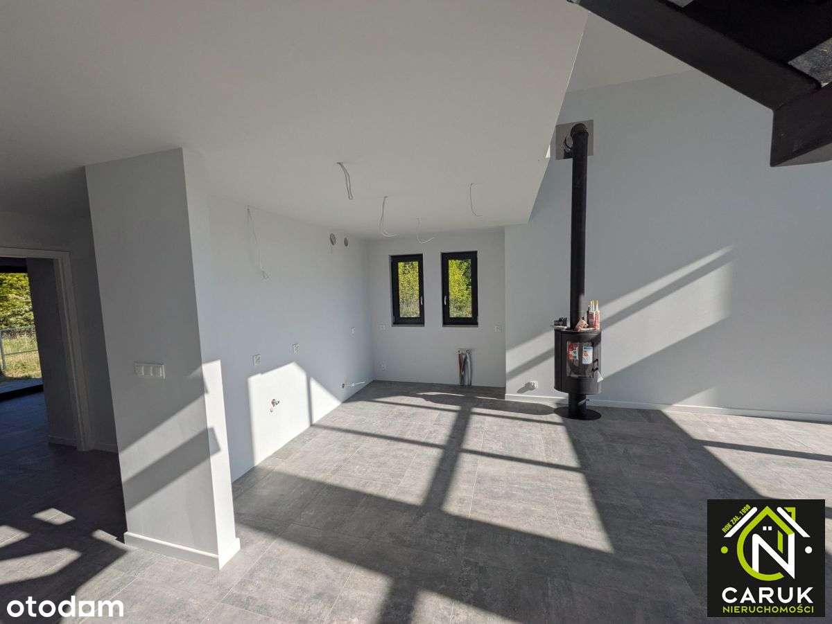 Nowoczesny Energooszczędny Dom na Wyspie-8