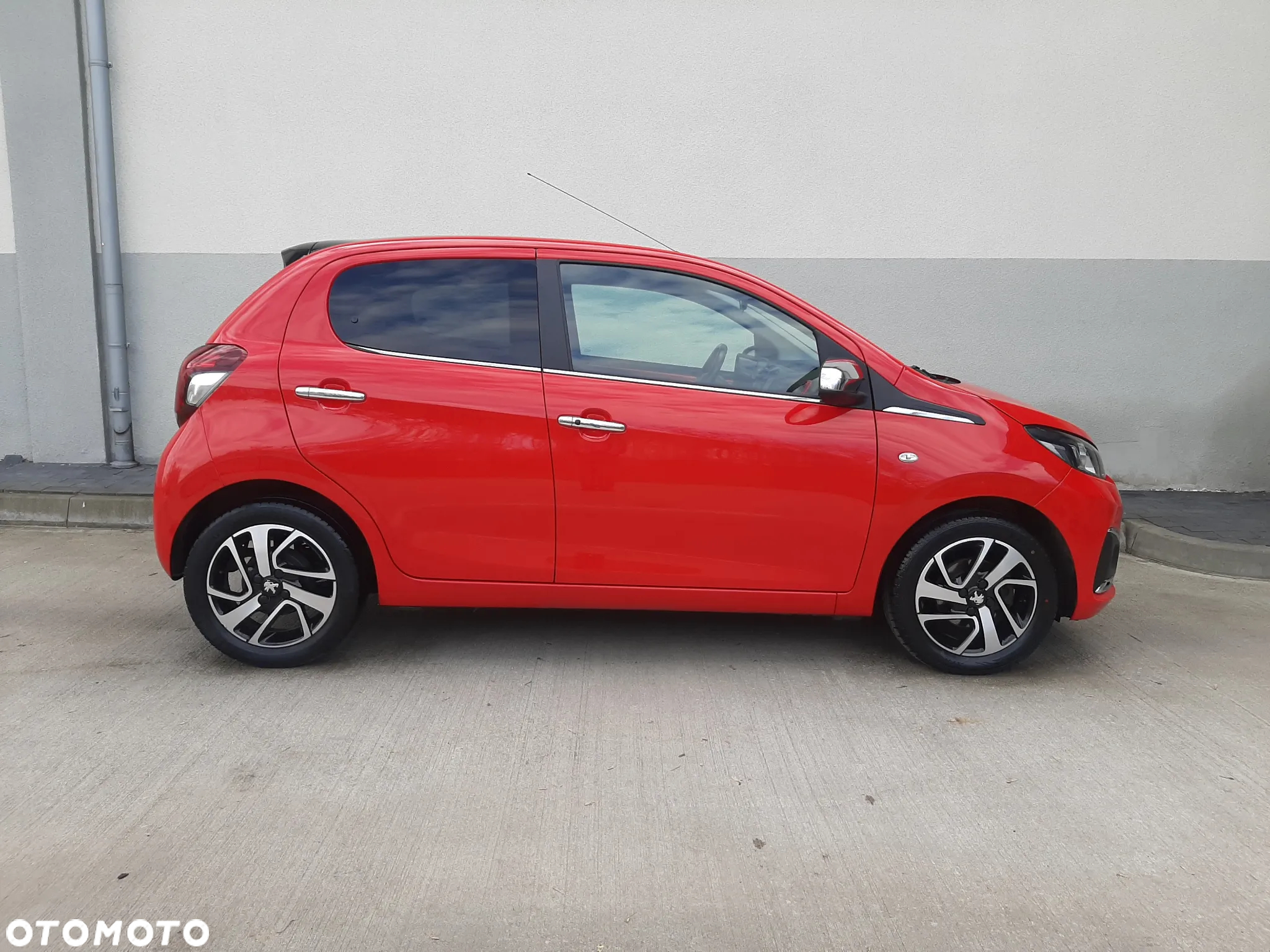 Peugeot 108 VTI 72 Top Allure - 8