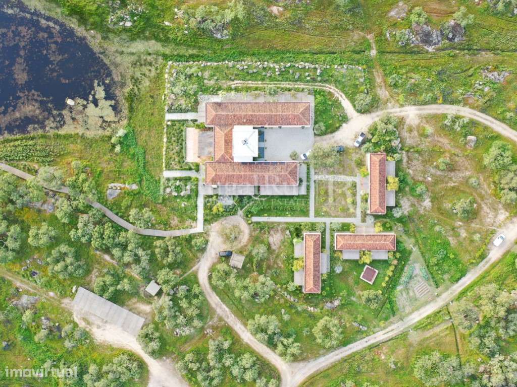 Herdade com 55 hectares, Boutique hotel e Lago privado - Grande imagem: 5/60