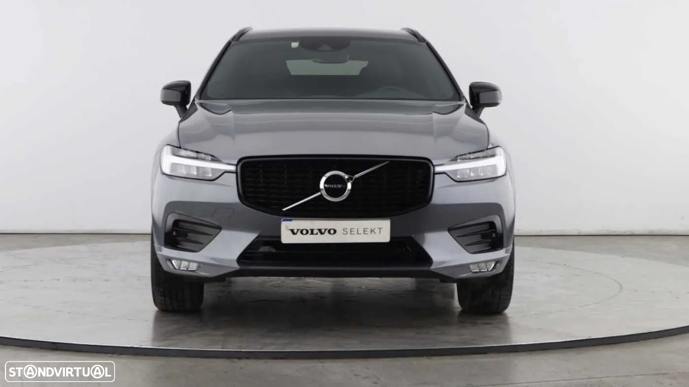 Volvo XC 60 2.0 B4 R-Design Geartronic - 8