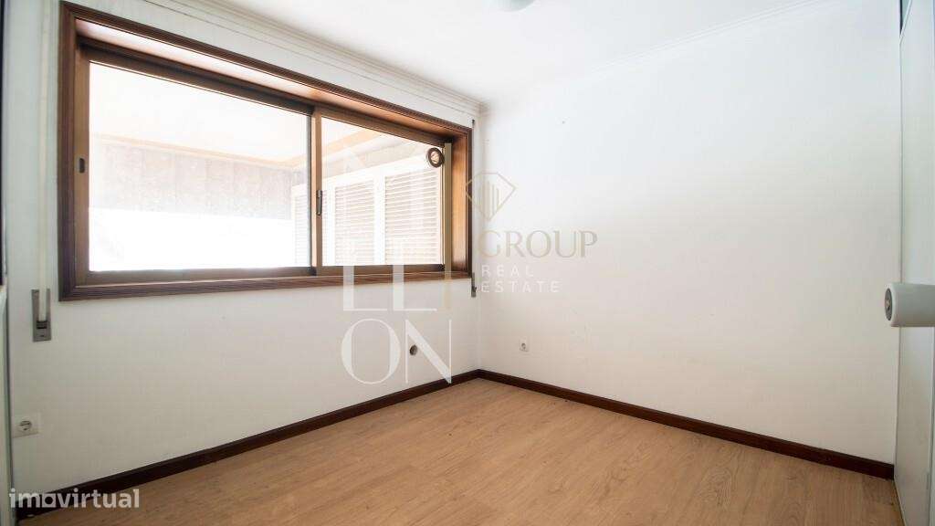 Escritório na Avenida da República, junto ao metro - Grande imagem: 5/21