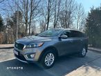 Kia Sorento - 9