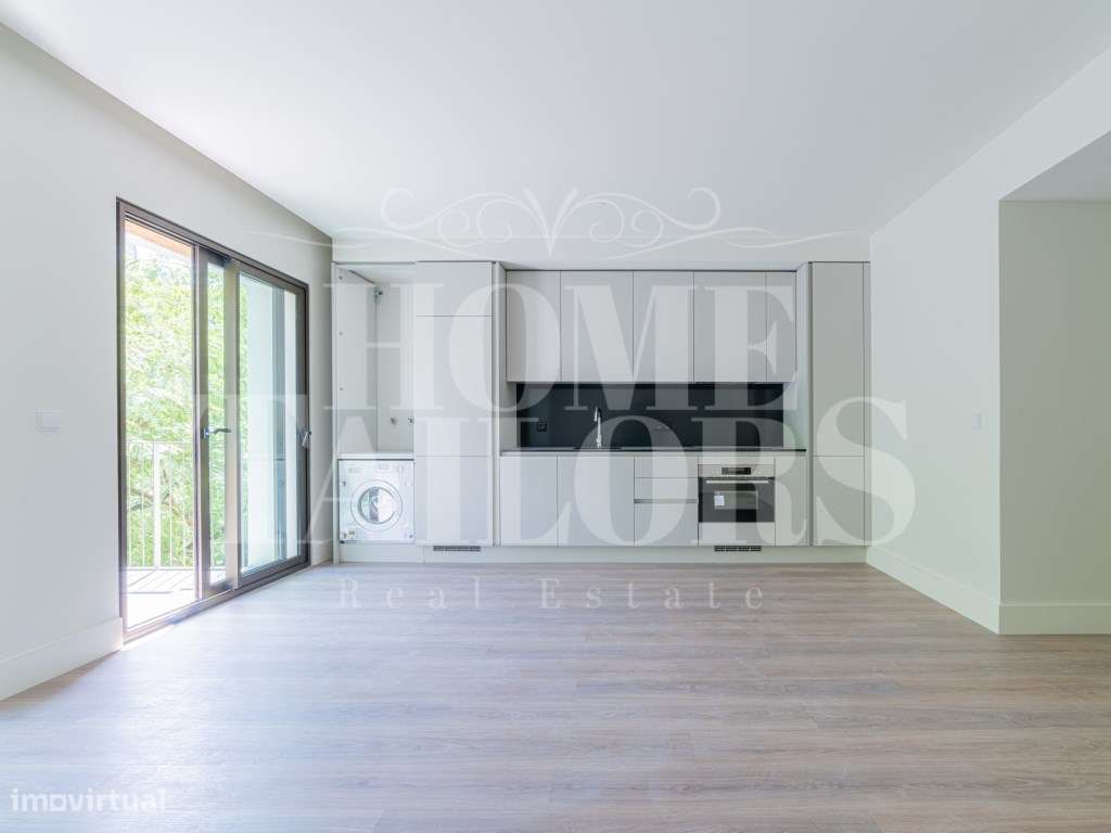 T1 com Varanda nas Avenidas Novas - Conforto e Estilo no Centro de ... - Grande imagem: 4/15