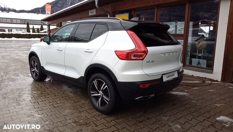 Volvo XC 40 - 5