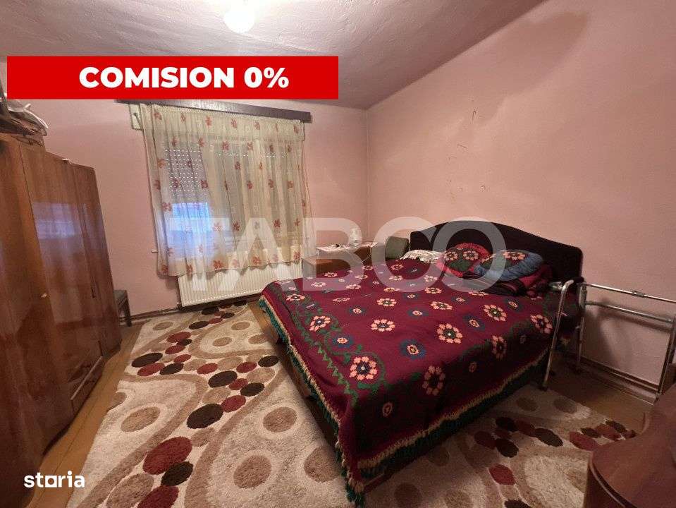 Casa cu 4 camere 2 bai garaj gradina in cartierul Florilor Fagaras - Imagine principală: 1/14