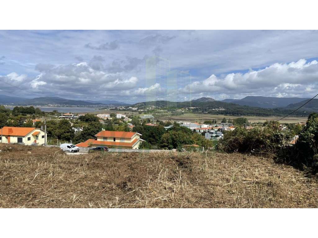 Terreno Urbano para construção com vistas de Rio em Vilarelho! - Grande imagem: 4/5