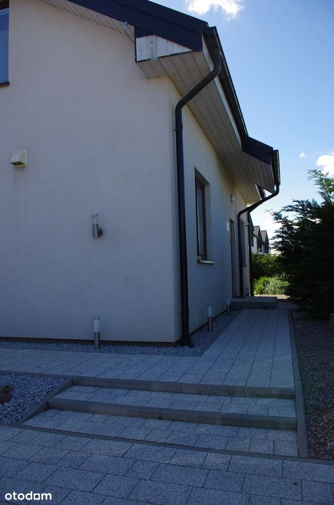 Ciekawy dom wolnostojący pod Gdańskiem - Pełny obrazek: 5/14