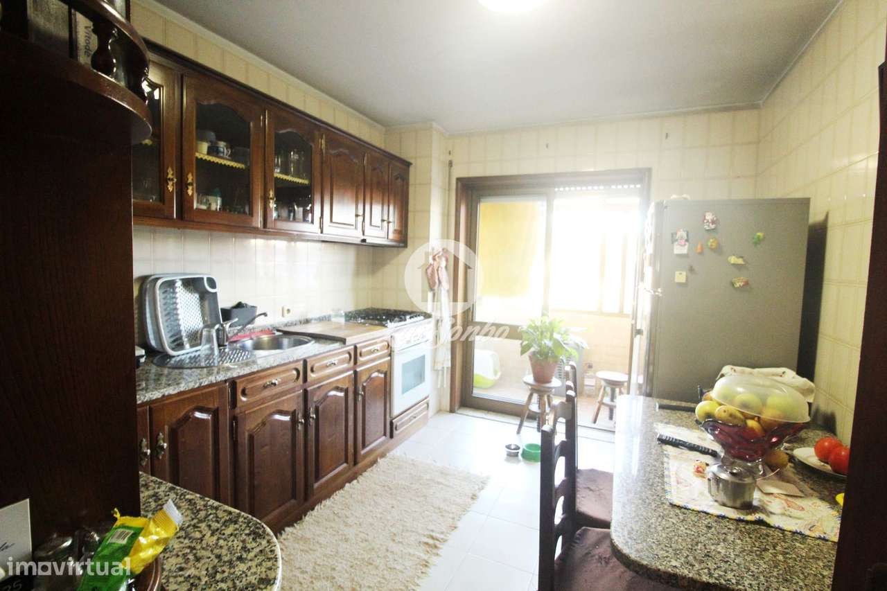 Apartamento T2, situado em Valongo - Grande imagem: 5/22