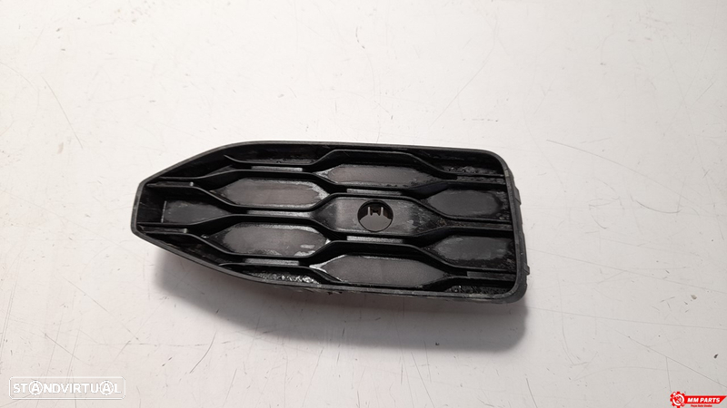 GRELHA DIREITA PARA-CHOQUES VOLKSWAGEN T-ROC A11 2020 - 1