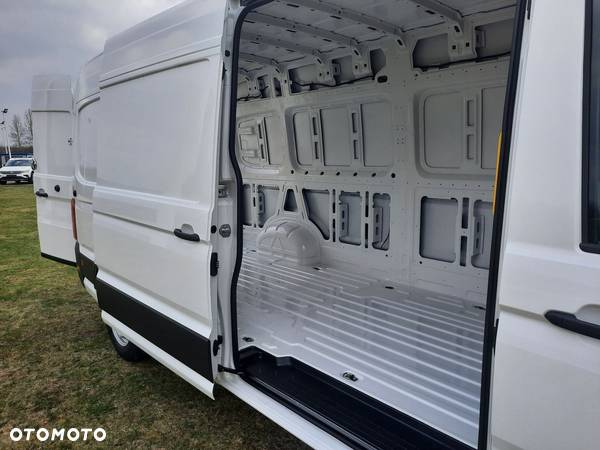 Volkswagen Crafter - 10