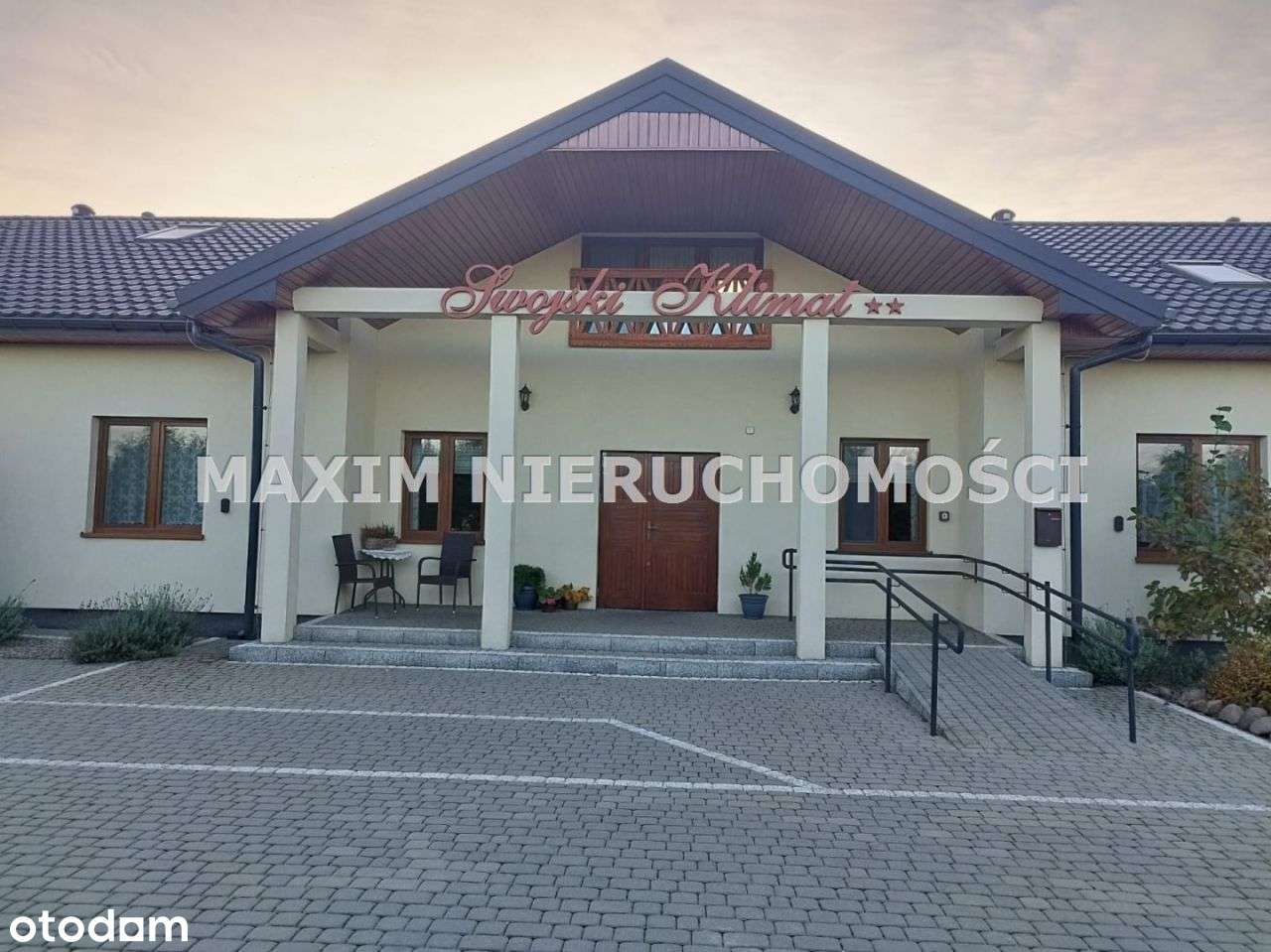 Budynek Usługowy - Hotel-Pensjonat - Pełny obrazek: 5/20