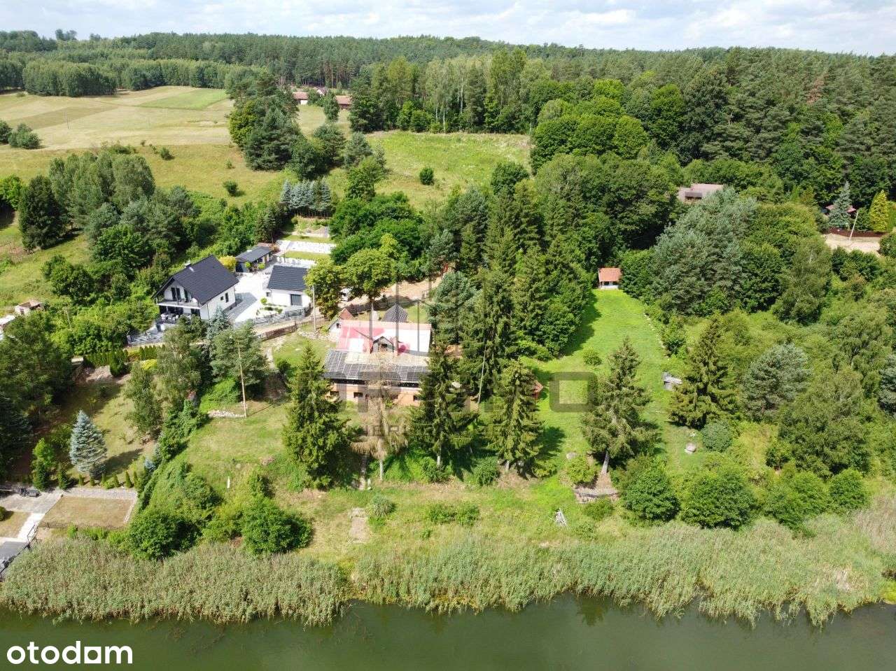 Bajkowe siedlisko z linią brzegową - Warmia i Mazu-19