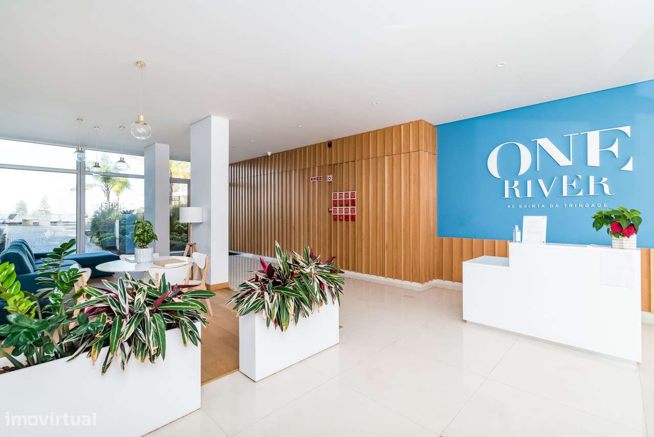T4 Deslumbrante c/ Vista Tejo | One River Seixal-28