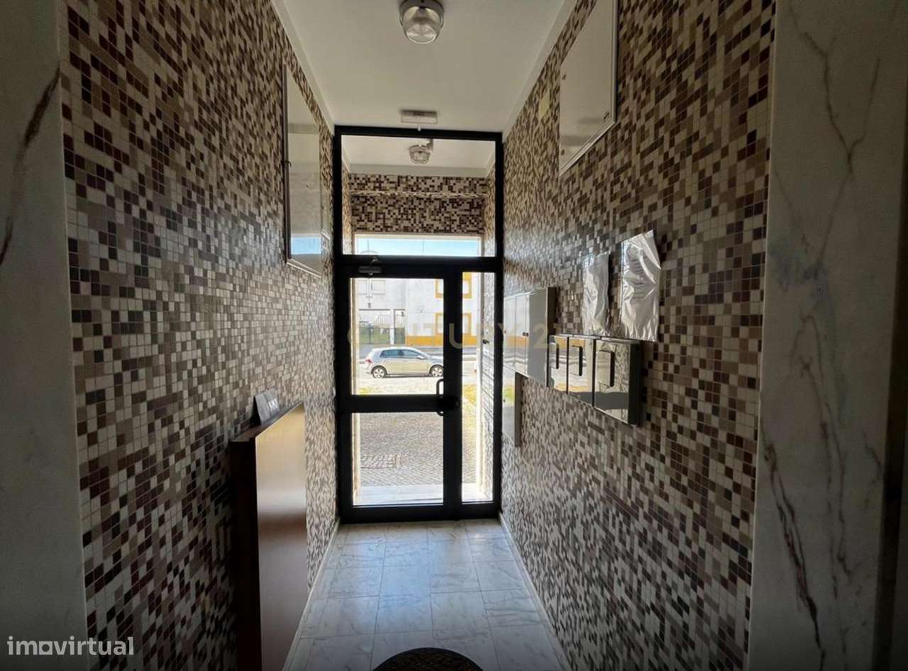 IMÓVEL ARRENDADO ATÉ ABRIL DE 2026 - Grande imagem: 3/7