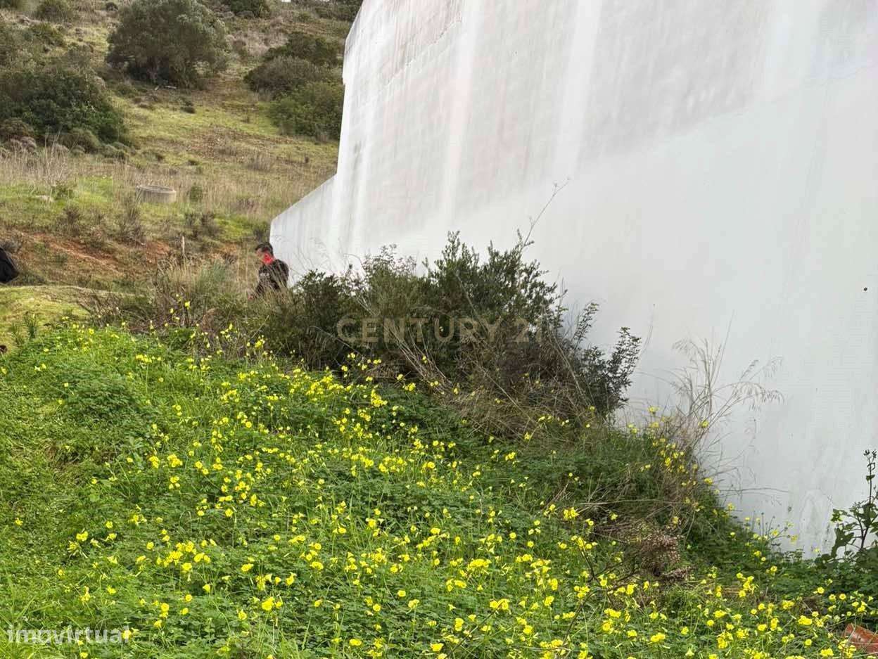 Terreno com projecto aprovado em Montinhos do Burgau - Grande imagem: 2/19
