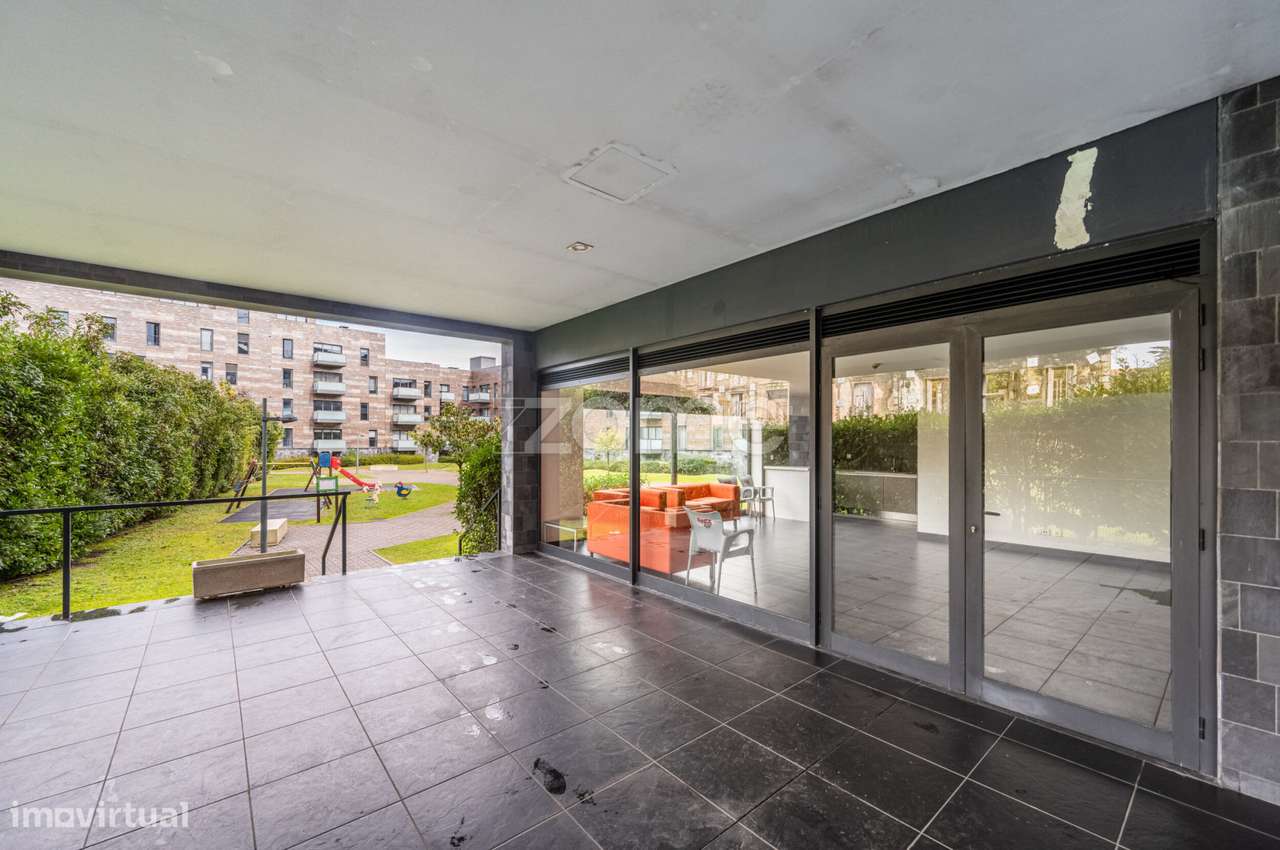 Apartamento T3 com Garagem Box para 2 carros - Edifício Antas Houses-15