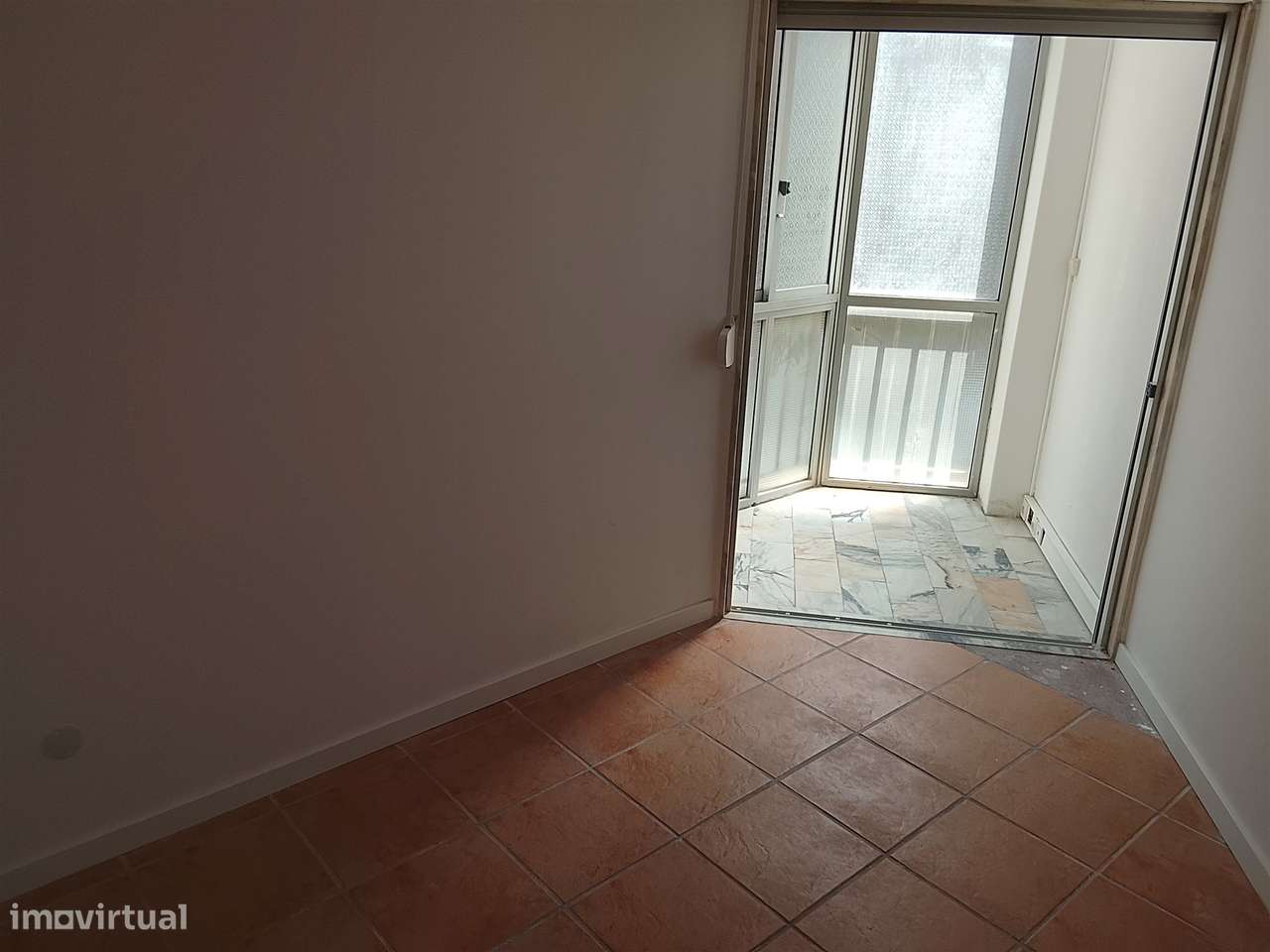 Apartamento T2+1 Venda em Algueirão-Mem Martins,Sintra-5