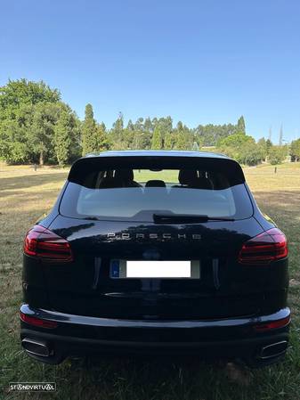 Porsche Cayenne Standard - 11