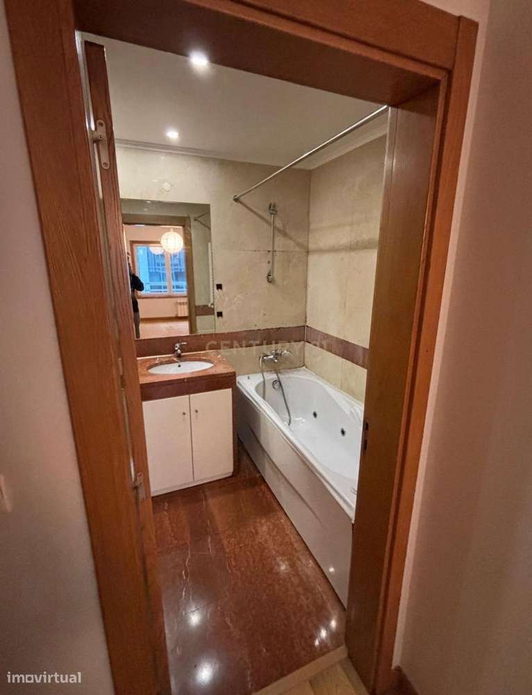 Apartamento T2 na Av. 5 de Outubro – Localização Premium em Lisboa - Grande imagem: 4/18