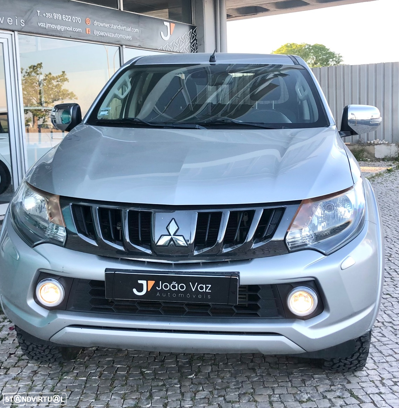 Mitsubishi L200 2.4 DI-D CD Intense Space Cab Strakar 4WD - 8