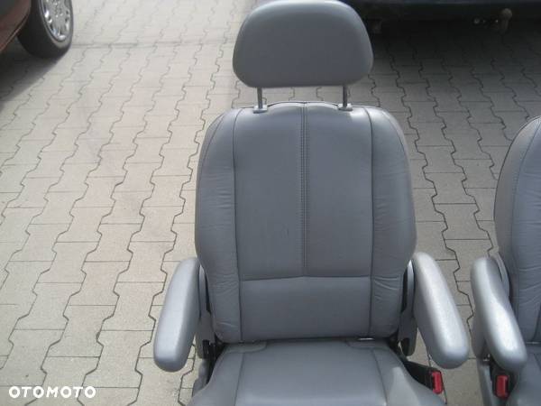 ford windstar 99-03r 3,0 benzyna v6 siedzenie fotele skóa jasna 3rzędy - 14