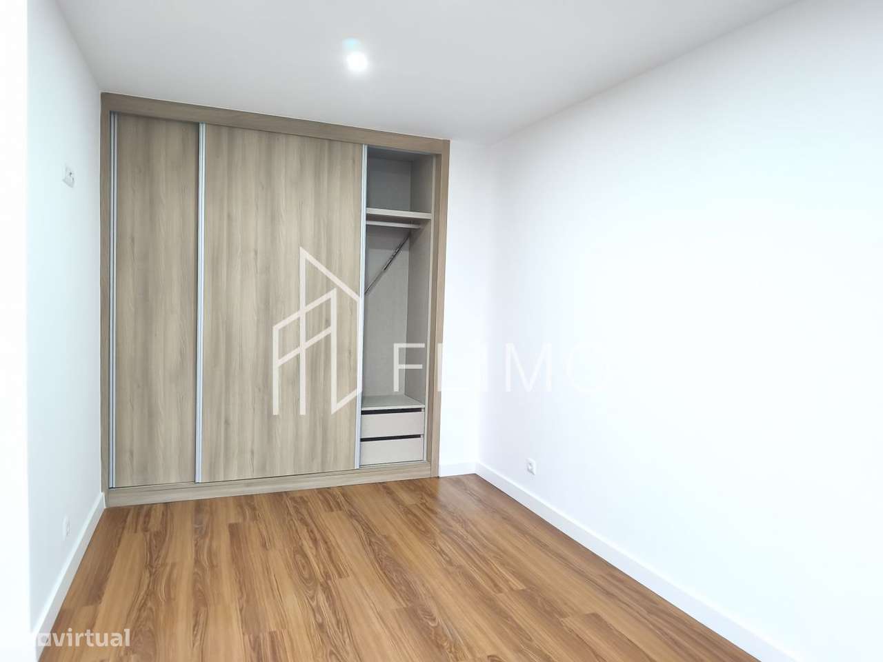 Moradia T3 geminada Nova-47