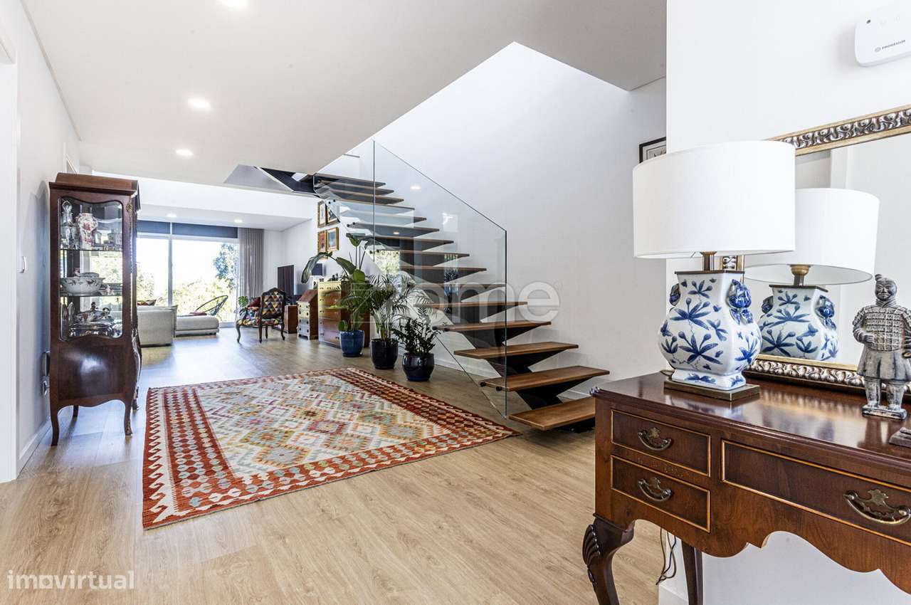 Moradia T3 com Piscina, Terraço Panorâmico e Vista Desafogada, Oeir... - Grande imagem: 5/53