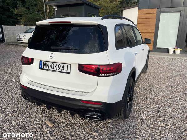 Mercedes-Benz GLB 220 d 4-Matic AMG Line 8G-DCT - 3