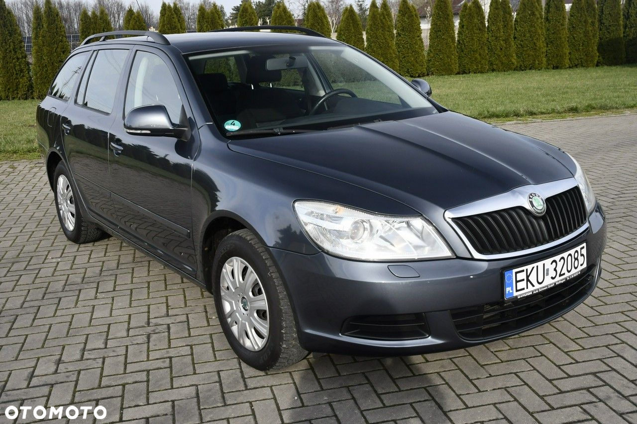 Skoda Octavia - 2