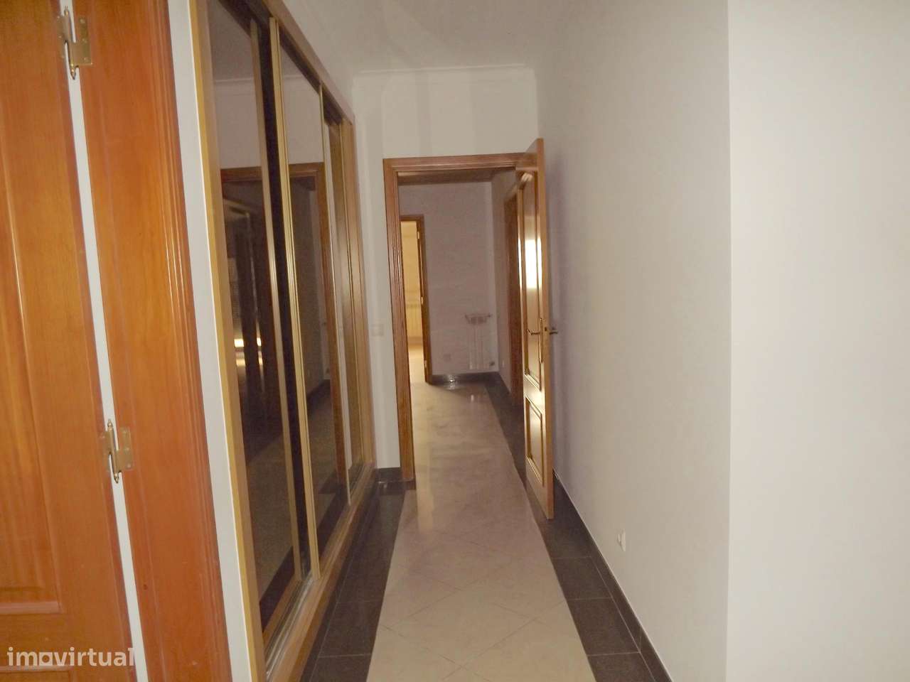 Espaçoso apartamento T3 no Montijo - Grande imagem: 3/13