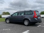 Volvo V70 2.0D Kinetic - 4