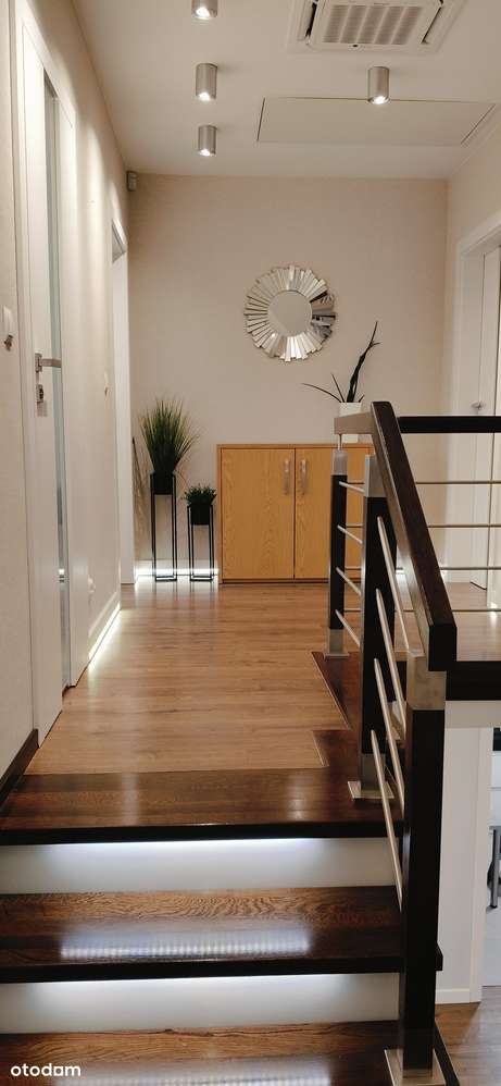 Nowoczesny dom semi-detached z garażem i klimatem-10