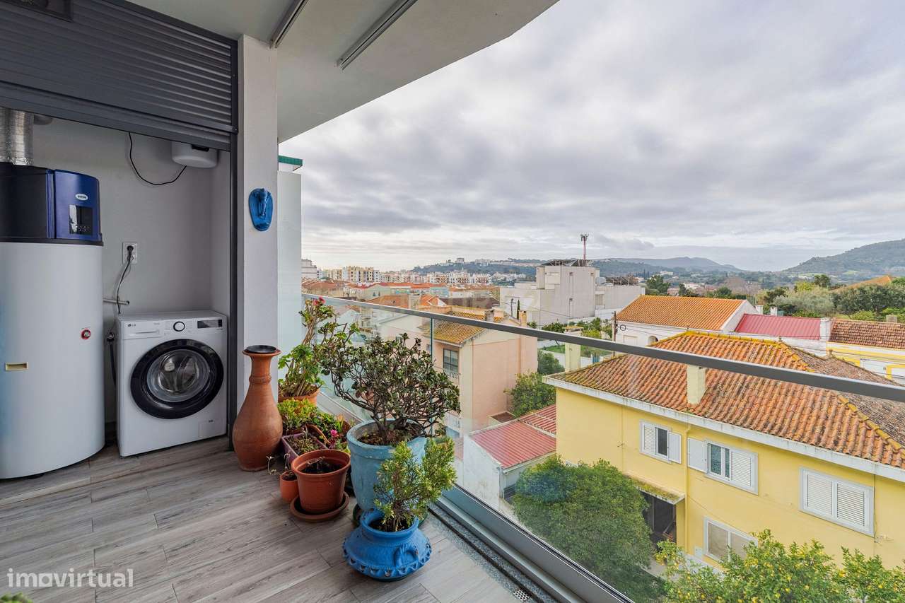 Apartamento T2 Novo e Vista Premium para a Serra | Setúbal-16