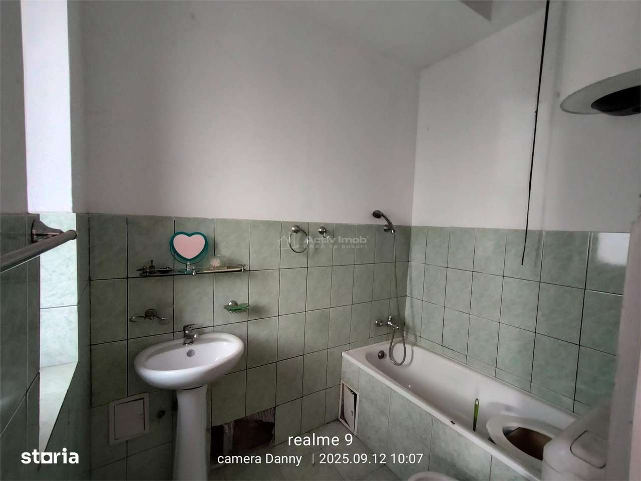 Resita Apt.la Curte Comuna, Zona Catedrala - Imagine principală: 4/8
