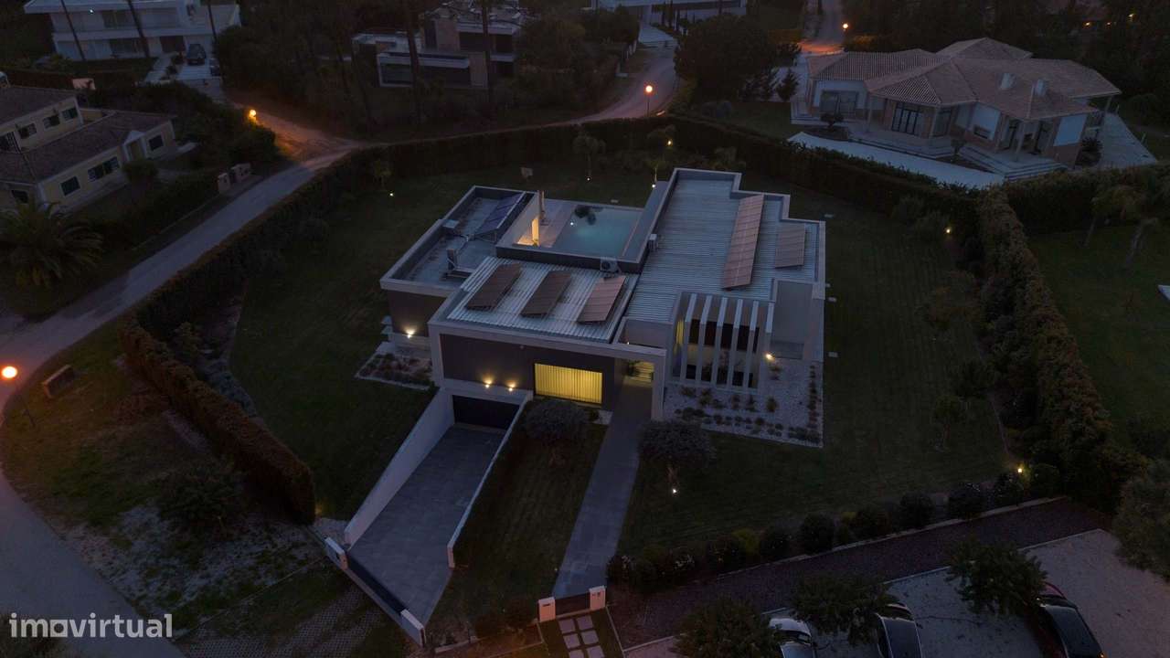 Exclusiva Moradia Térrea na Herdade da Aroeira-53
