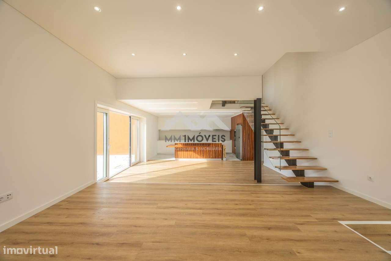 Moradia T4 | Nova 2026 | Águas Santas | Terraço | Jardim | Suite | Gar - Grande imagem: 5/41