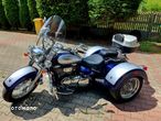 Suzuki Boulevard - 2